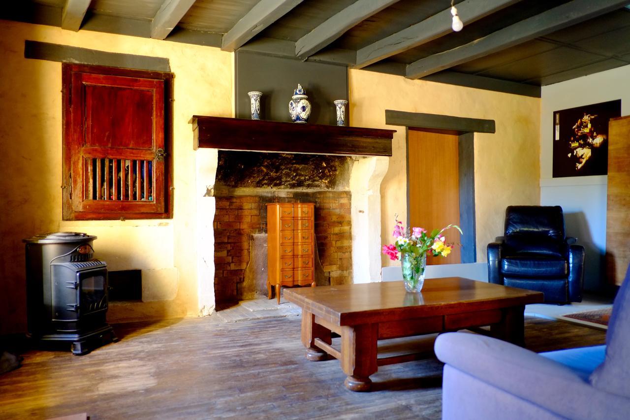 Chambres Des Forges Cellefrouin Εξωτερικό φωτογραφία